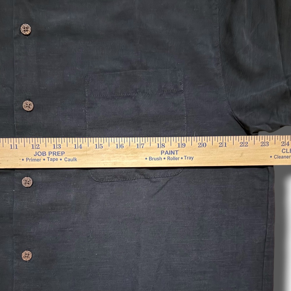 Tommy Bahama Men Large Silk Camp Shirt Black Off The Deep End Pin Up Embroidered - Picture 6 of 8